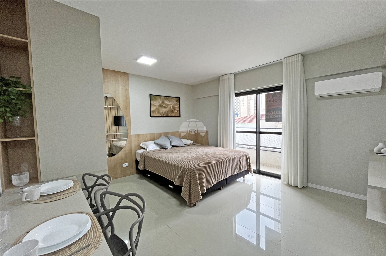 Apartamento para alugar em Centro, Curitiba — Portal Chave Fácil