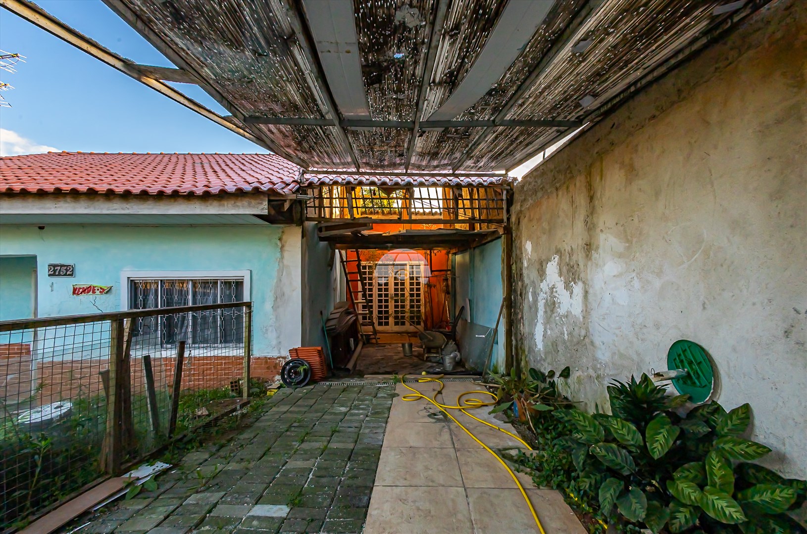 Terreno/Área à venda em Boqueirão, Curitiba — Portal Chave Fácil