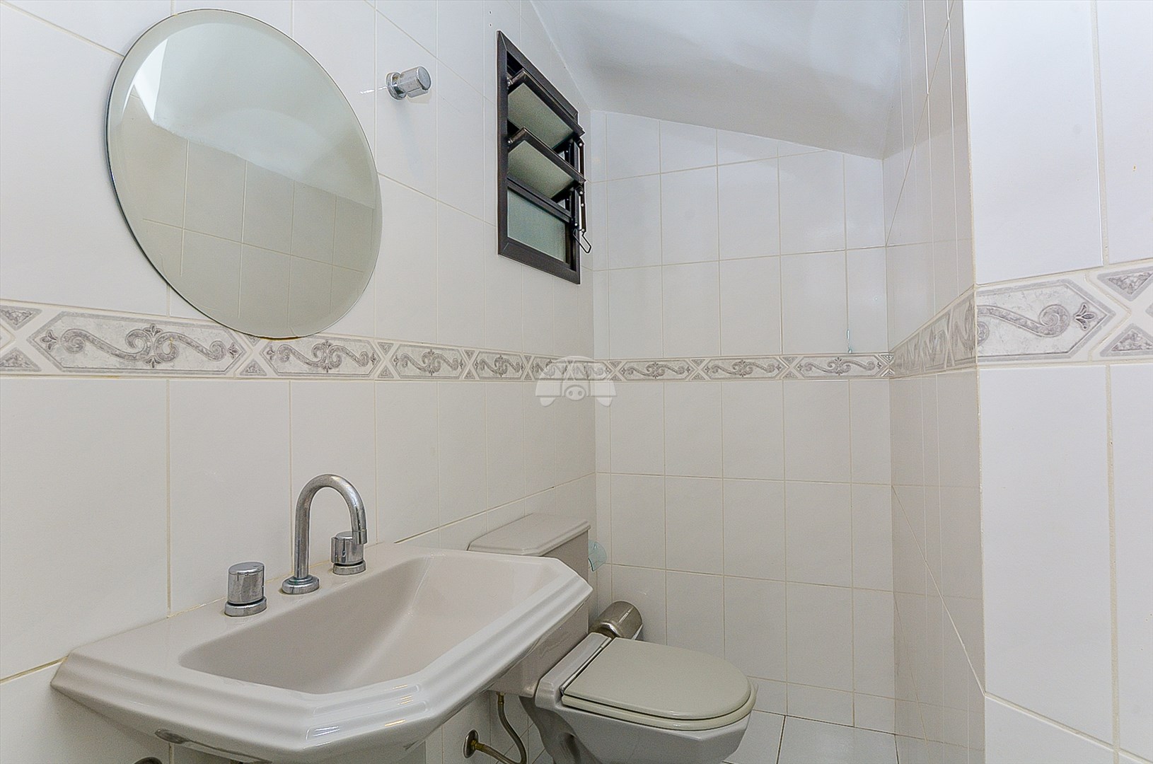 Casa Residencial para Venda no Bairro Santa Felicidade ref. 227313 (10 / 10)