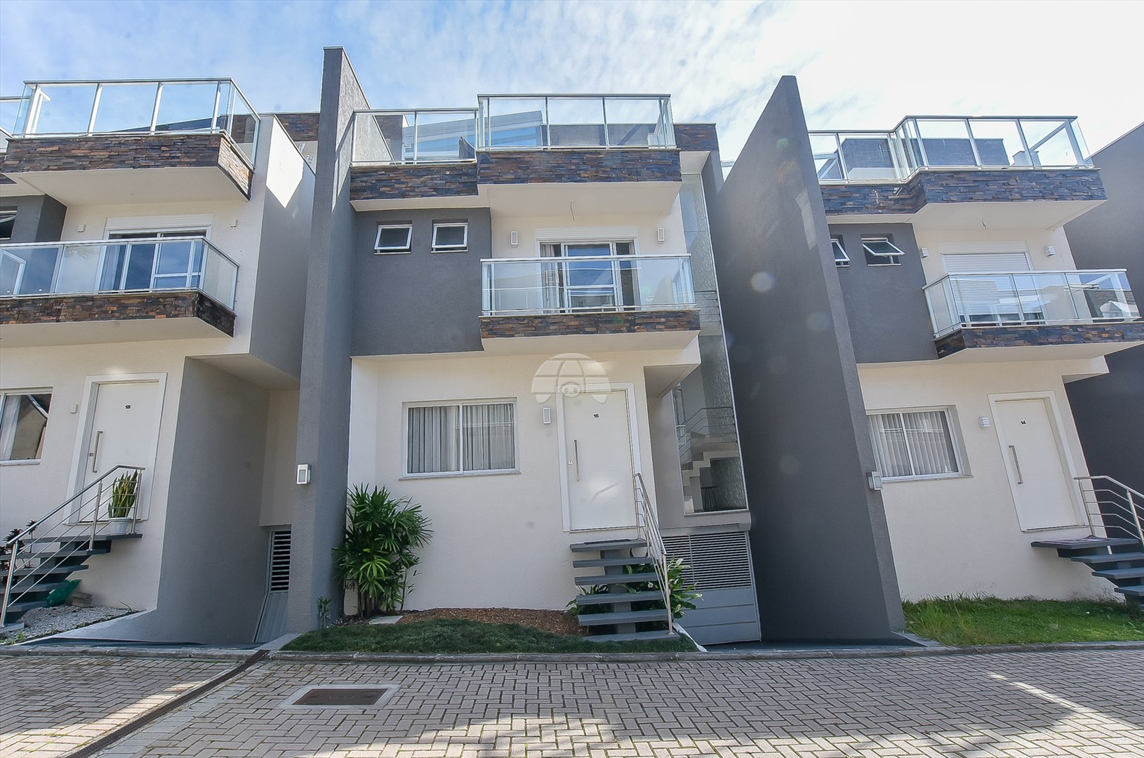 Sobrado à venda em Uberaba, Curitiba — Portal Chave Fácil