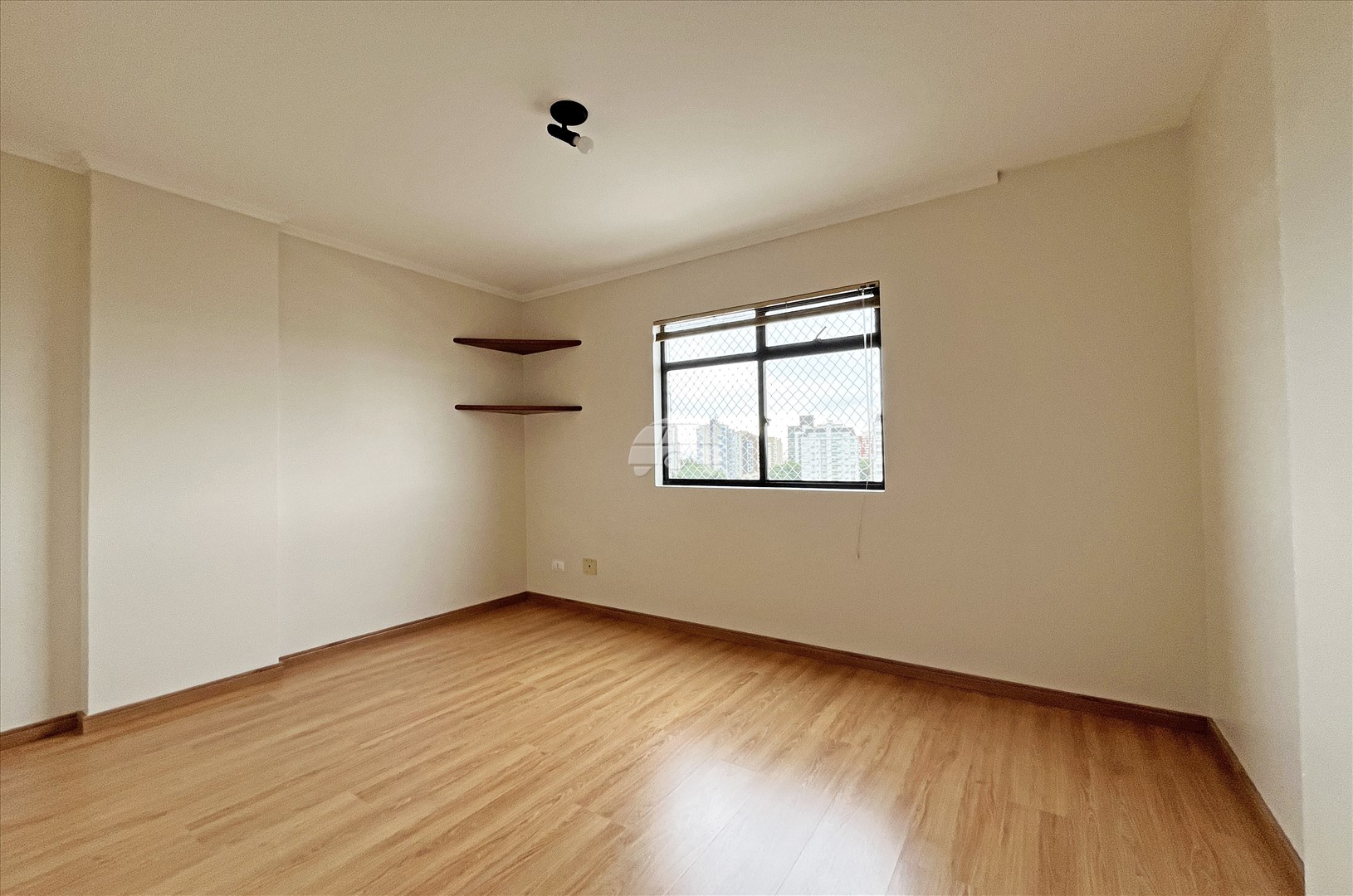 Apartamento para alugar em Boa Vista, Curitiba — Portal Chave Fácil