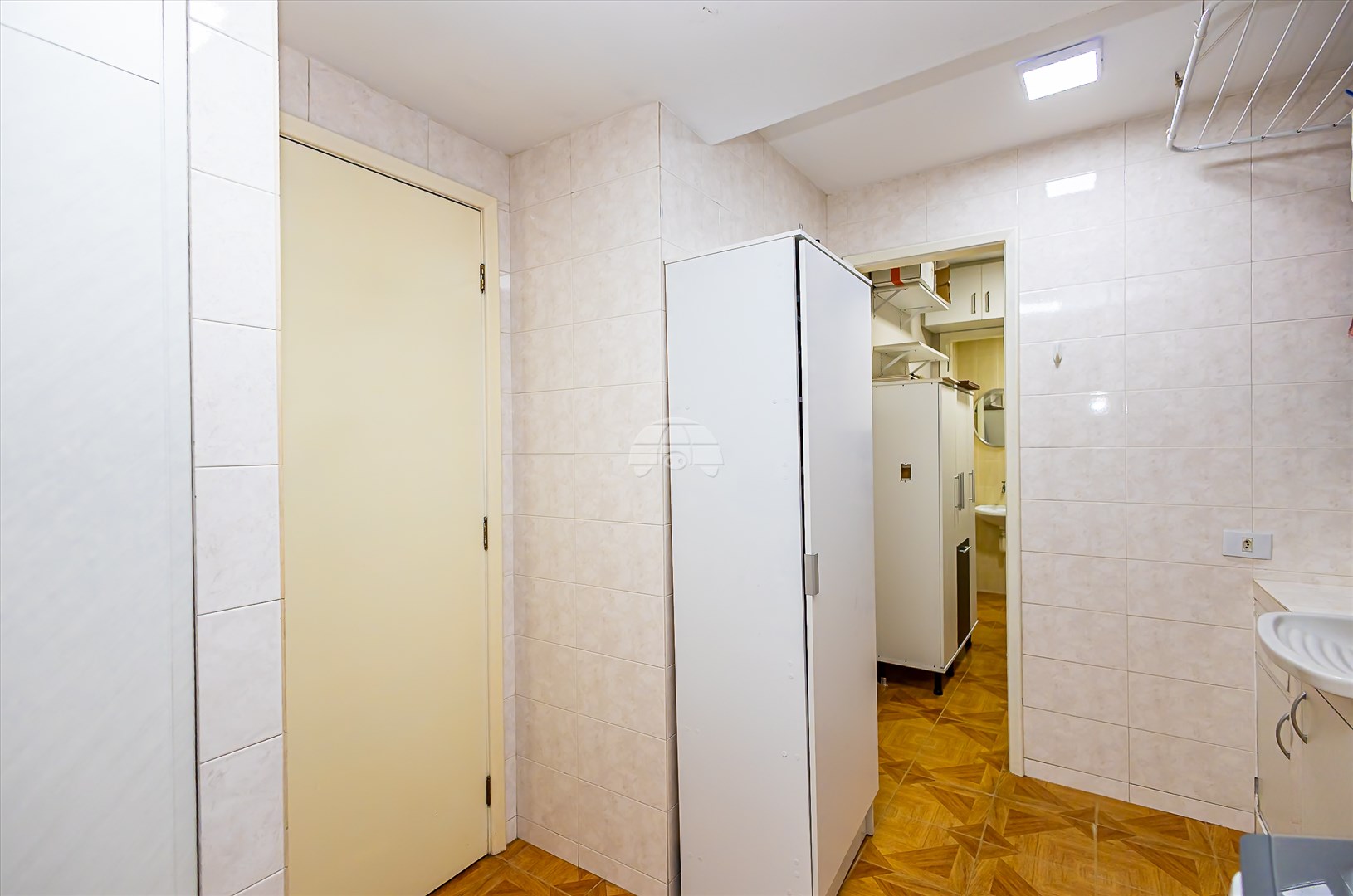 Apartamento à venda em Água Verde, Curitiba — MAFI ADMINISTRADORA DE IMOVEIS LTDA