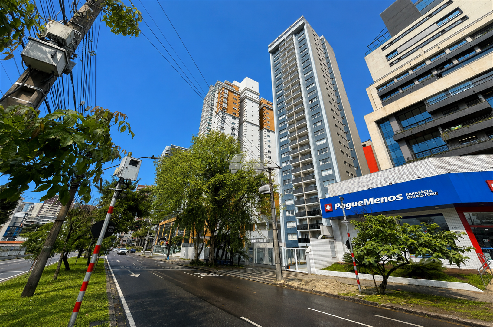 Apartamento para alugar em Água Verde, Curitiba — Portal Chave Fácil
