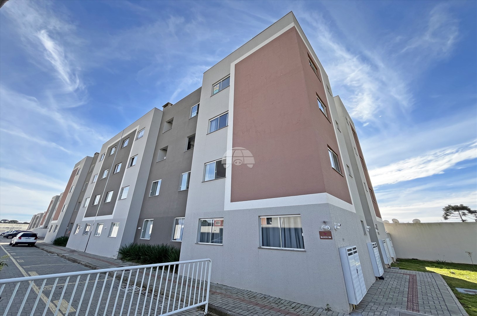Apartamento para alugar em Costeira, Araucária — Portal Chave Fácil