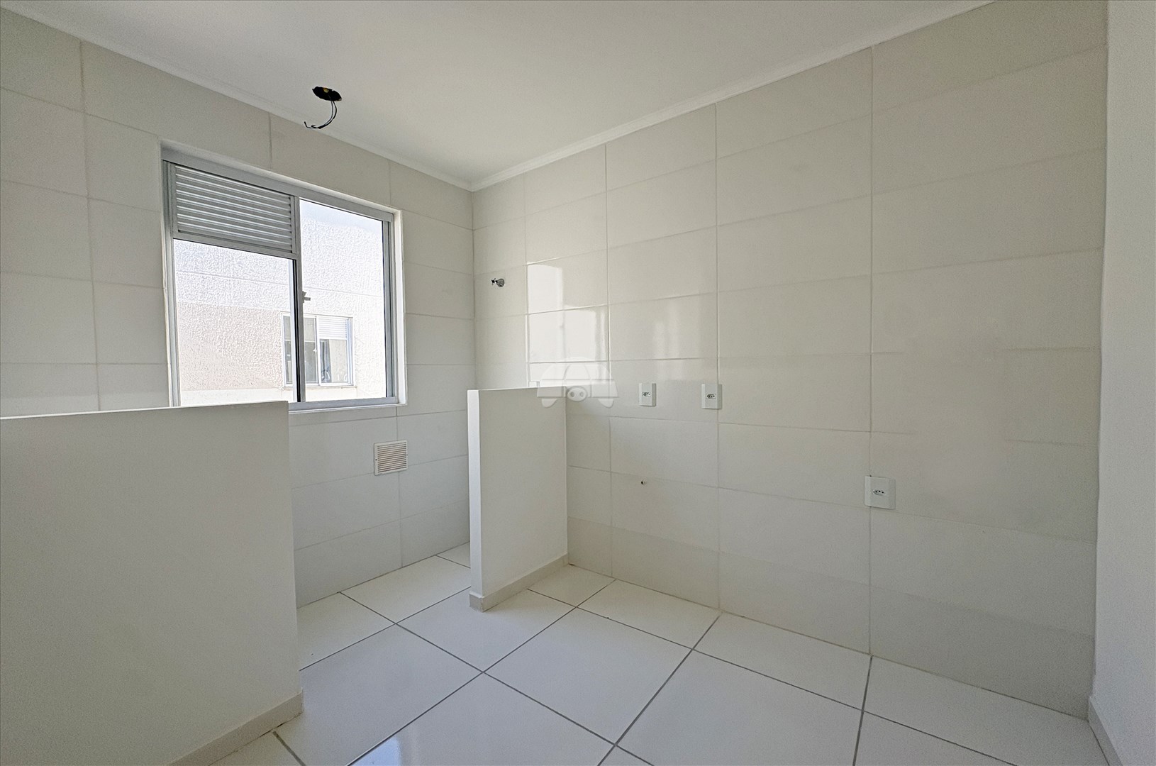 Apartamento para alugar em Jardim Itaqui, Campo Largo — Portal Chave Fácil