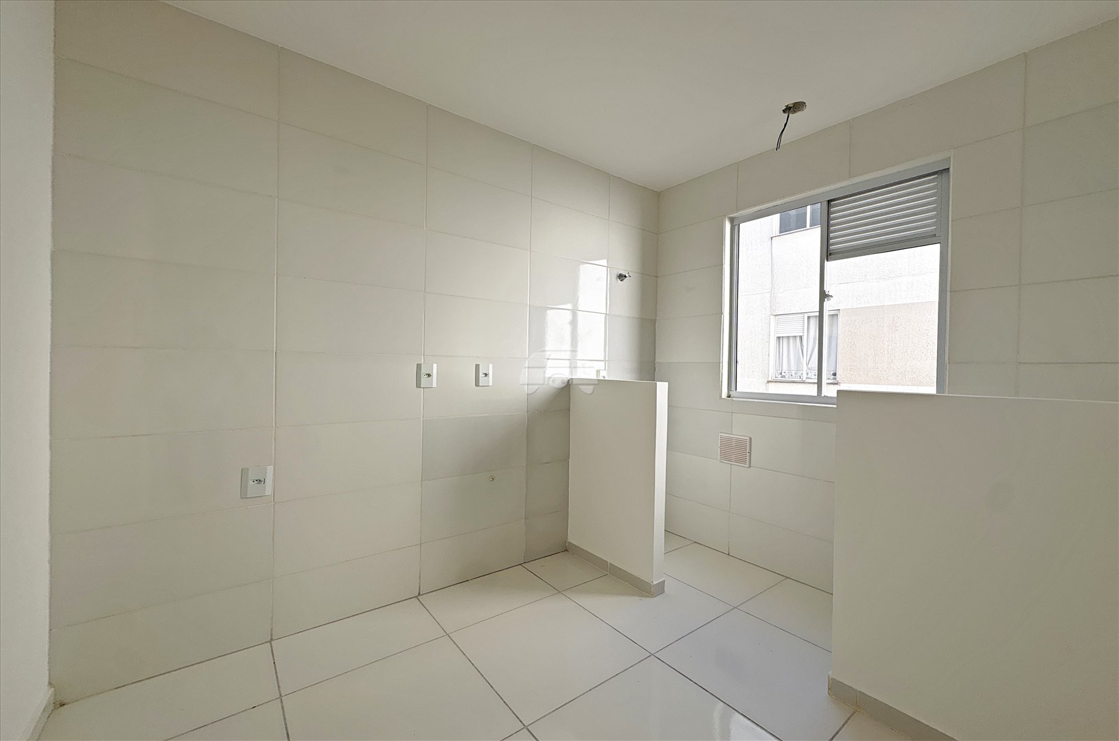 Apartamento para alugar em Jardim Itaqui, Campo Largo — Portal Chave Fácil