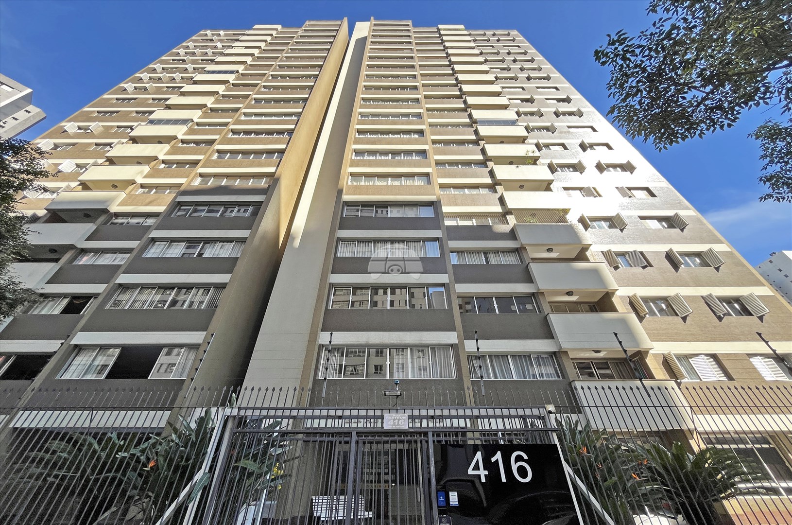 Apartamento para alugar em Água Verde, Curitiba — Portal Chave Fácil