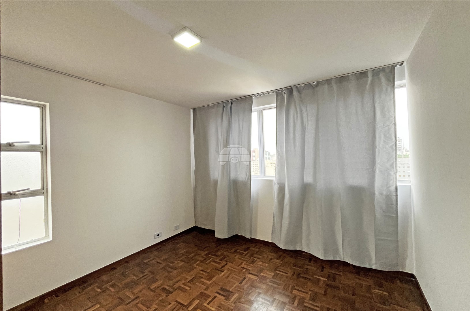 Apartamento Residencial para Locação no Bairro Centro ref. 109037 (10 / 10)