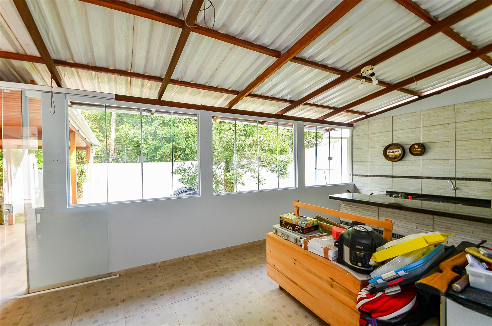 Casa à venda em Barreirinha, Curitiba — TESTE 12342