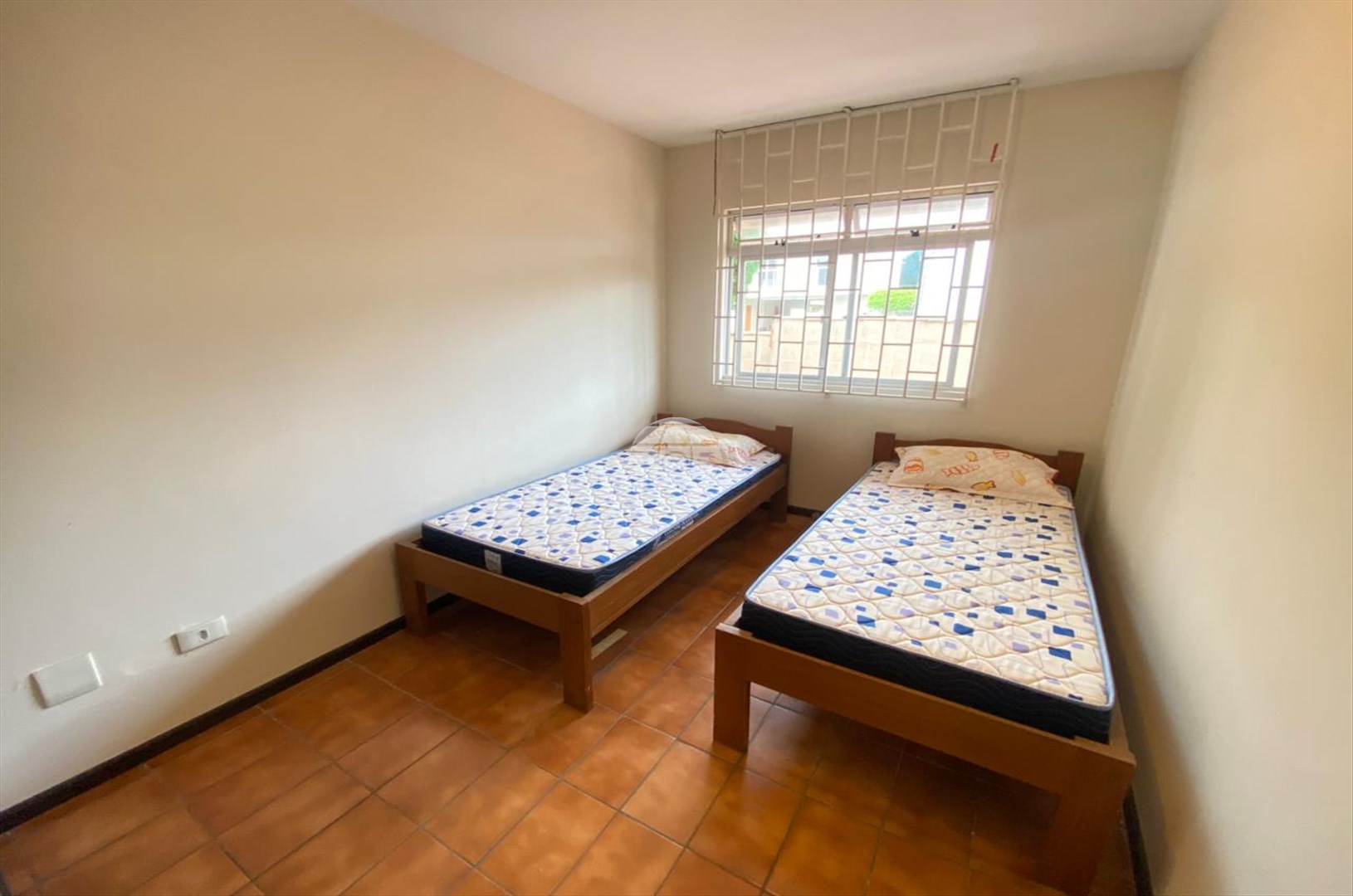 Apartamento à venda em Caioba, Matinhos — Imobiliária Andrade