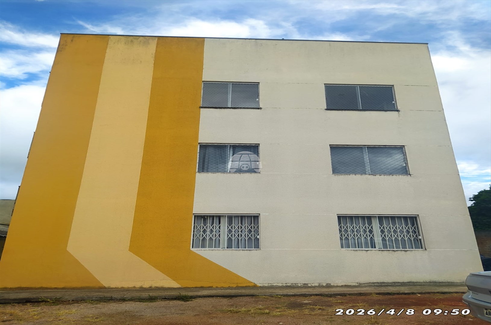 Apartamento para alugar em Jardim Guilhermina, Colombo — Portal Chave Fácil