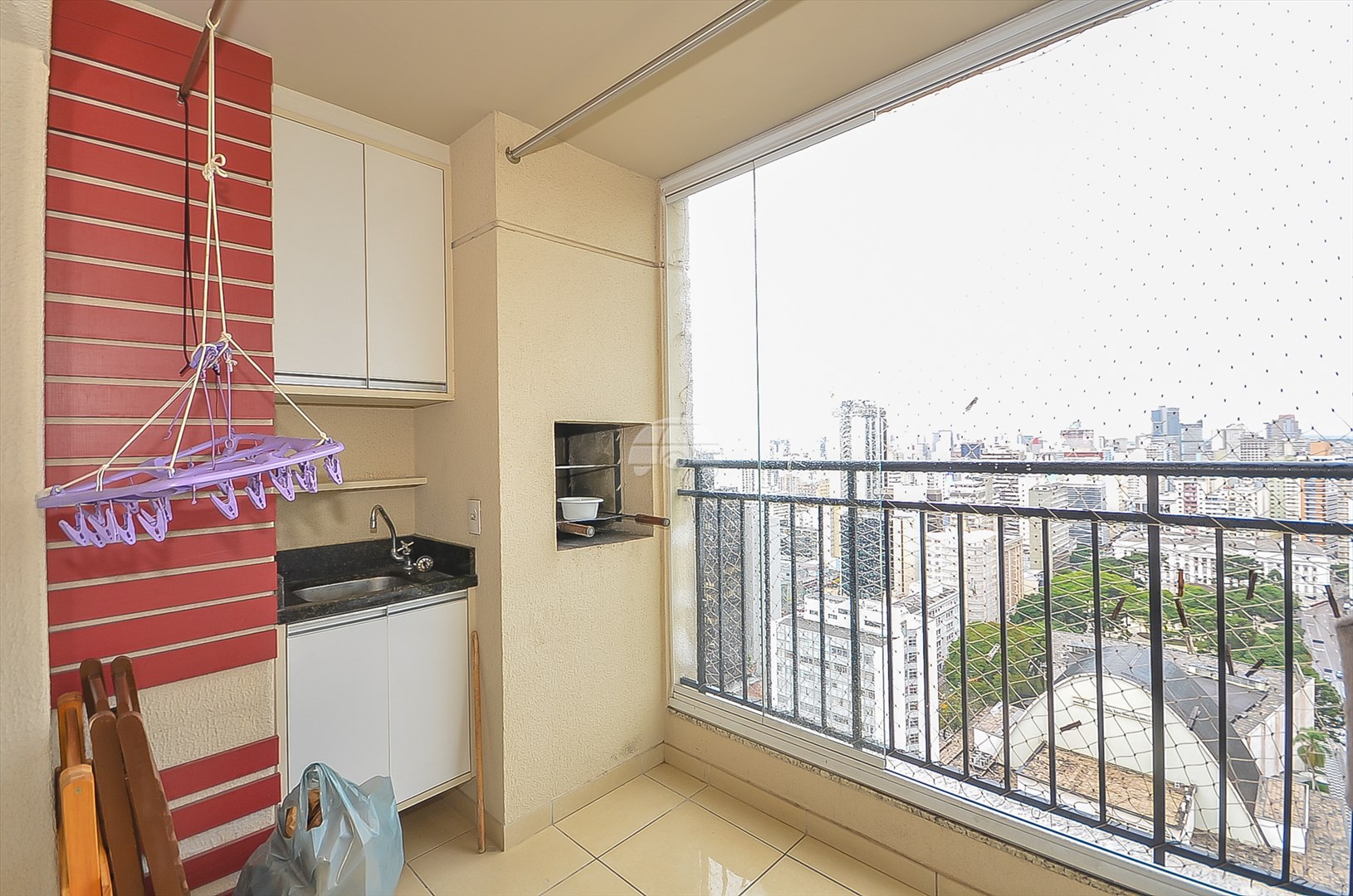 Apartamento à venda em Centro, Curitiba — Toyo Imóveis - Curitiba/PR