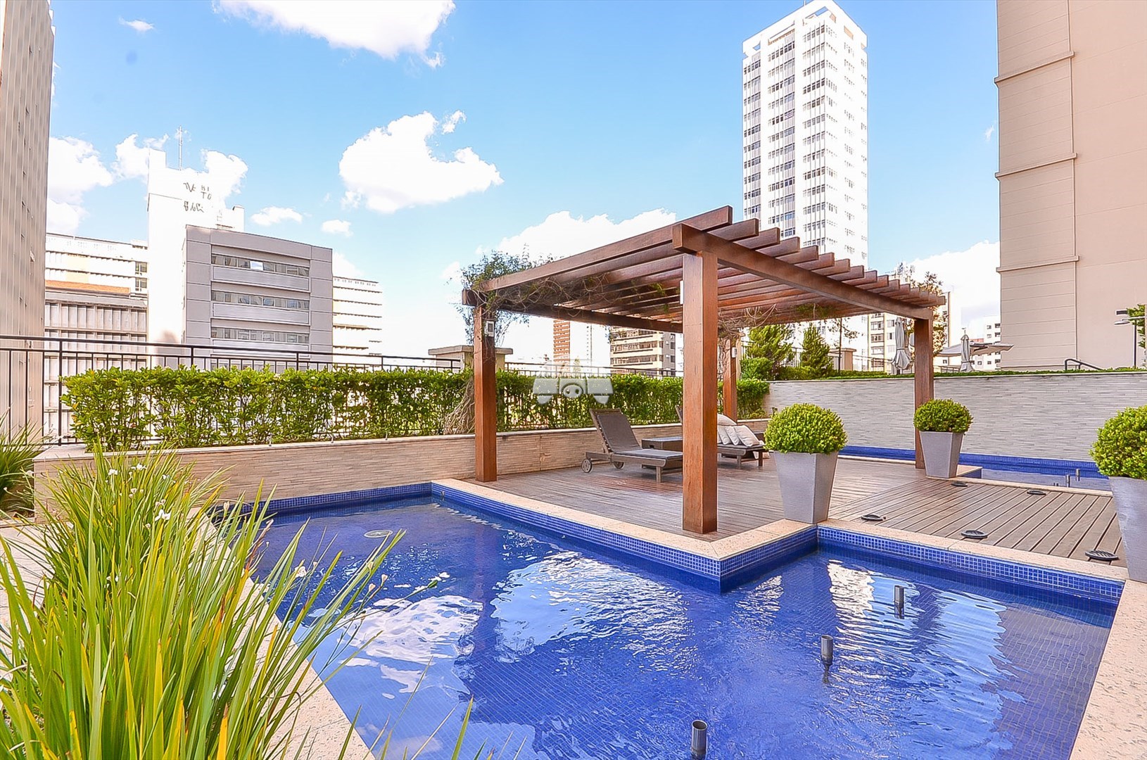 Apartamento à venda em Centro, Curitiba — Toyo Imóveis - Curitiba/PR