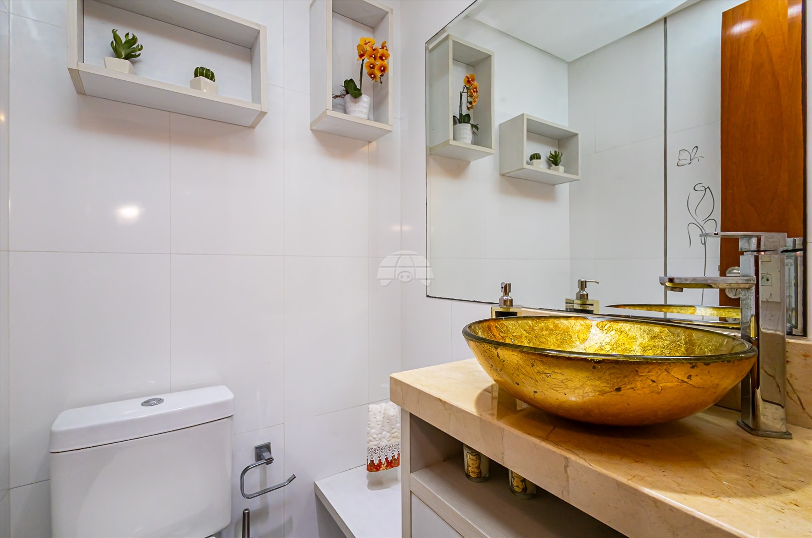 Casa à venda em Água Verde, Curitiba — Kondor Imóveis: Imobiliária em Curitiba | Uma imobiliária pra você