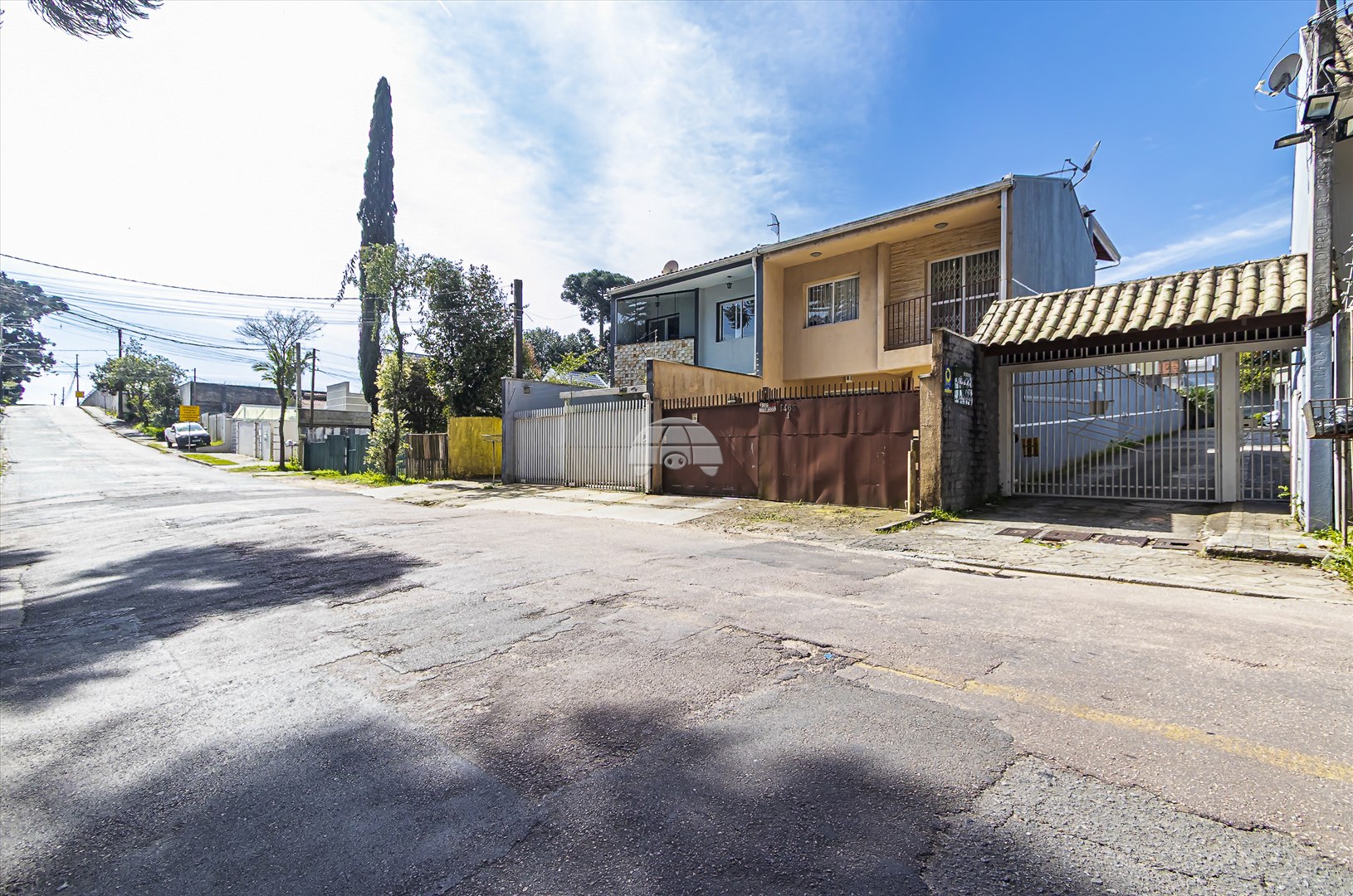 Casa à venda em Boqueirão, Curitiba — Portal Chave Fácil