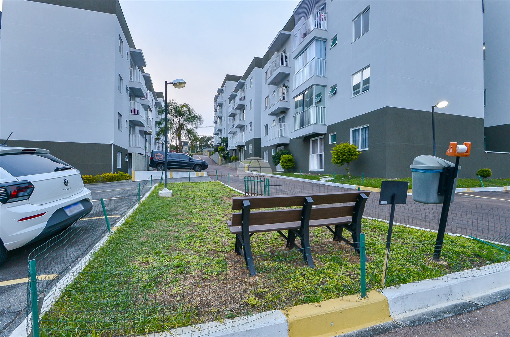 Apartamento à venda em Santa Cândida, Curitiba — GOMES CONSULTOR IMOBILIARIO LTDA.