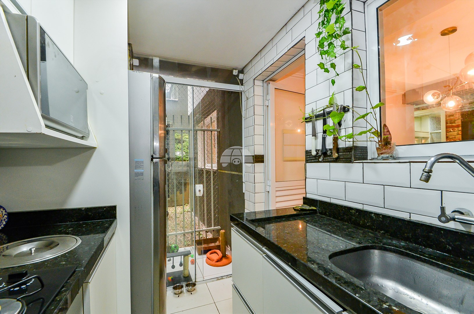 Apartamento à venda em Santa Cândida, Curitiba — GOMES CONSULTOR IMOBILIARIO LTDA.