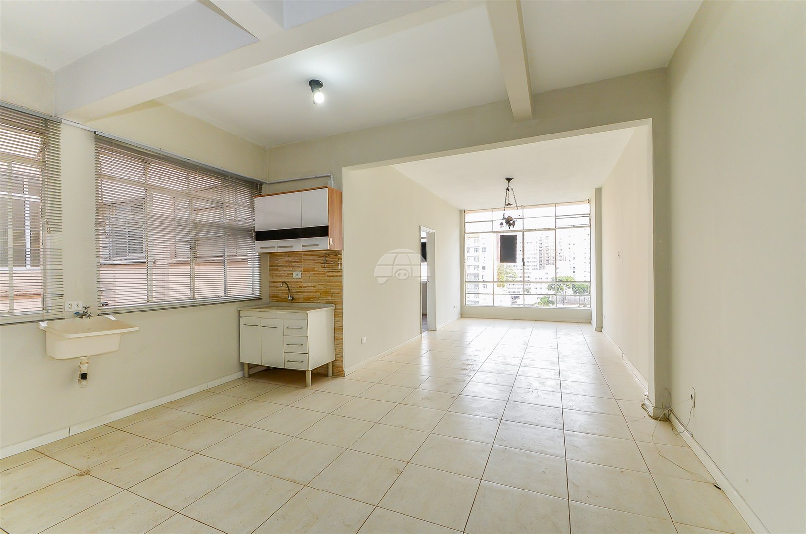 Apartamento à venda em Centro, Curitiba — Portal Chave Fácil