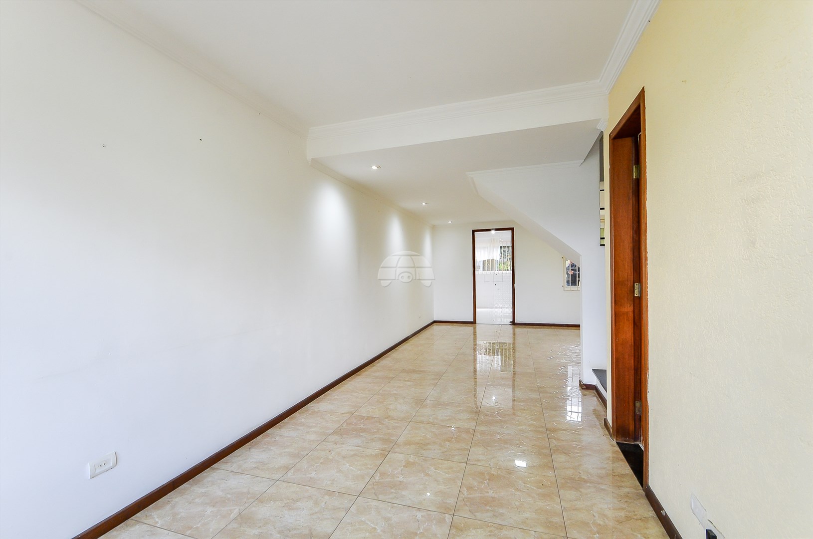 Casa à venda em Boa Vista, Curitiba — MAFI ADMINISTRADORA DE IMOVEIS LTDA