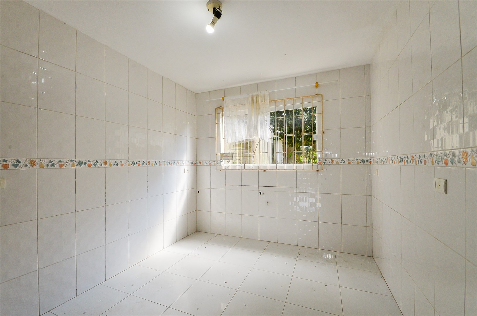 Casa à venda em Boa Vista, Curitiba — MAFI ADMINISTRADORA DE IMOVEIS LTDA