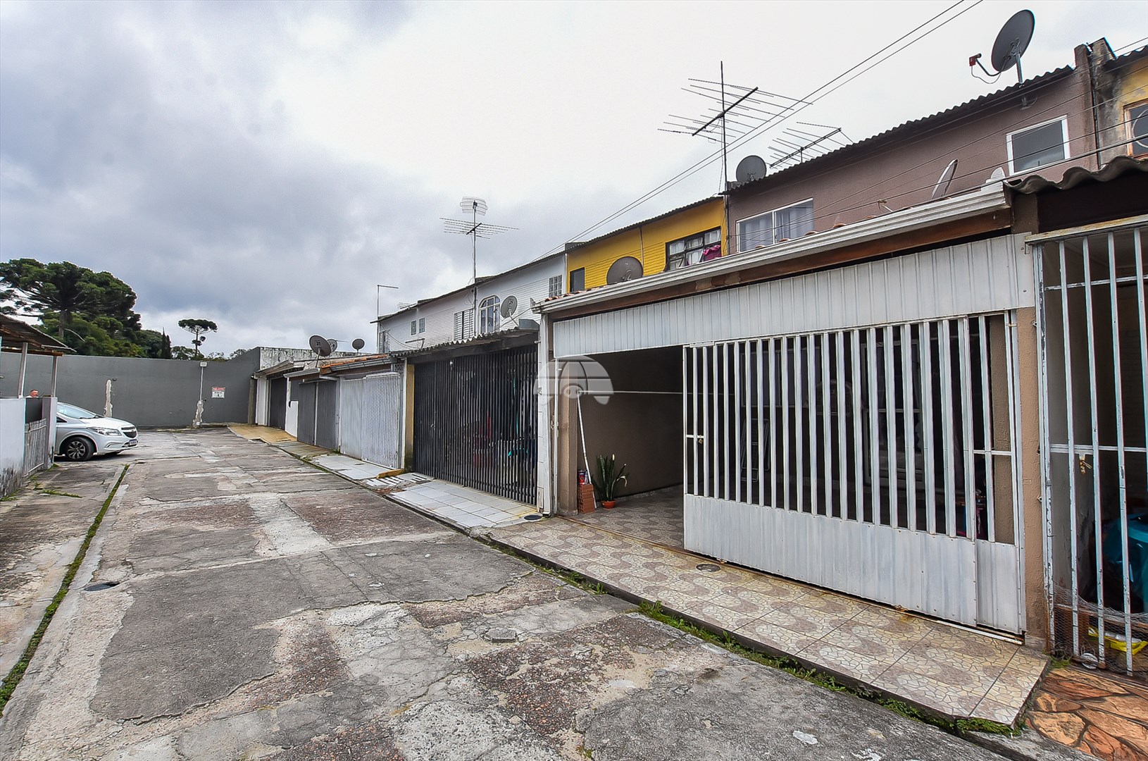 Sobrado à venda em Boqueirão, Curitiba — Portal Chave Fácil