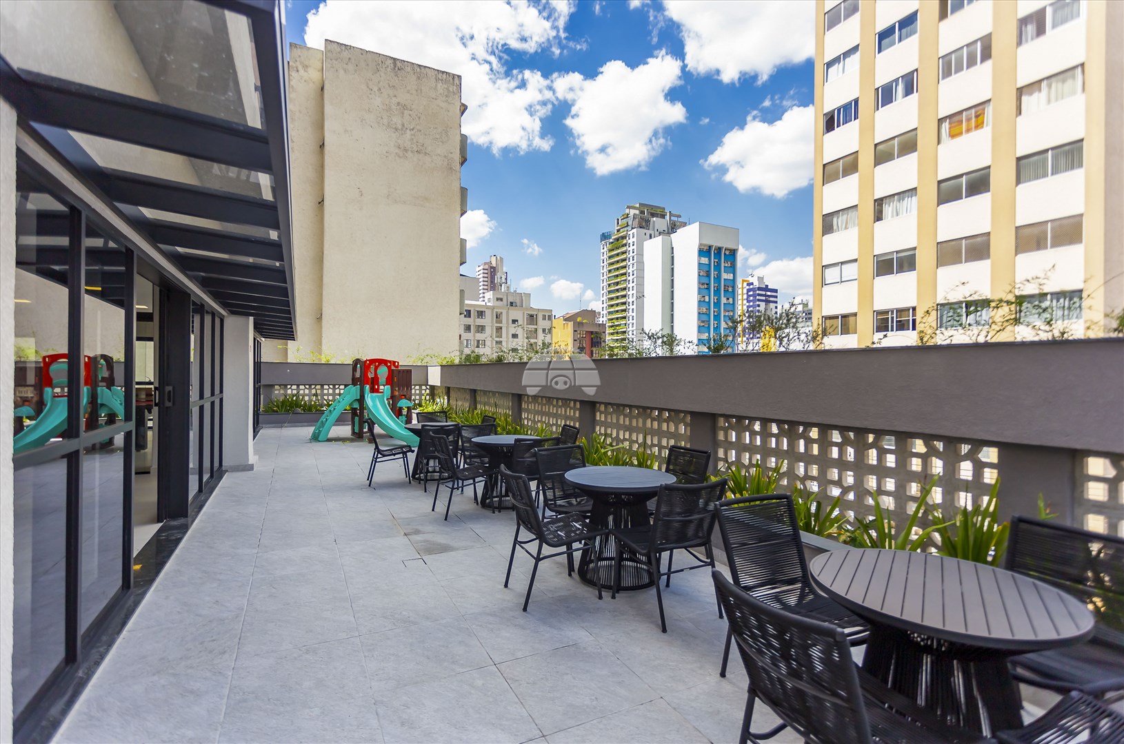 Apartamento à venda em Centro, Curitiba — TESTE 12342