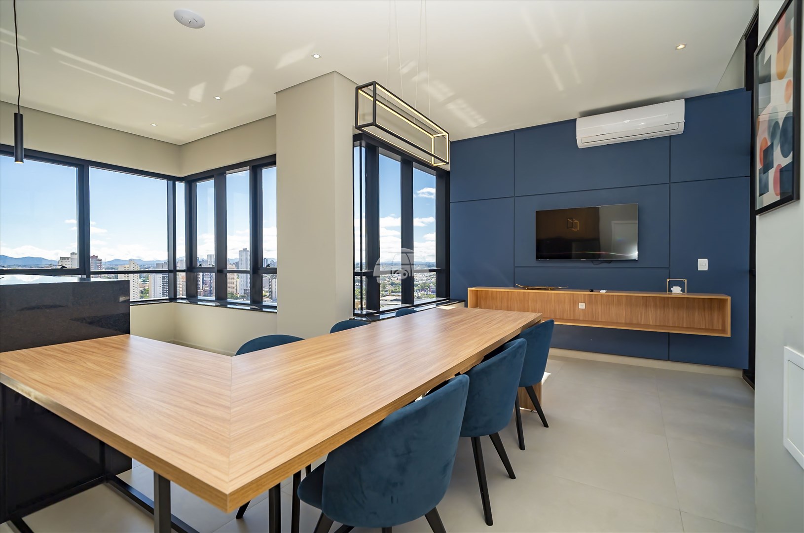 Apartamento à venda em Centro, Curitiba — TESTE 12342