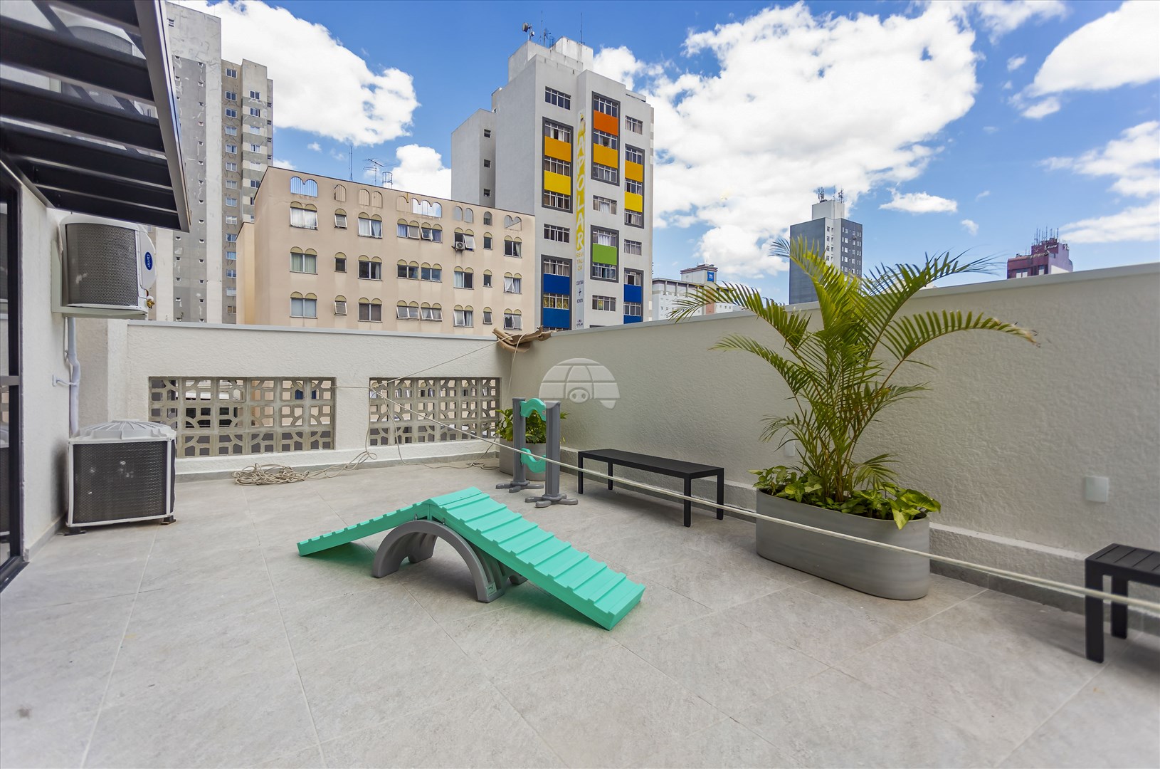 Apartamento à venda em Centro, Curitiba — TESTE 12342
