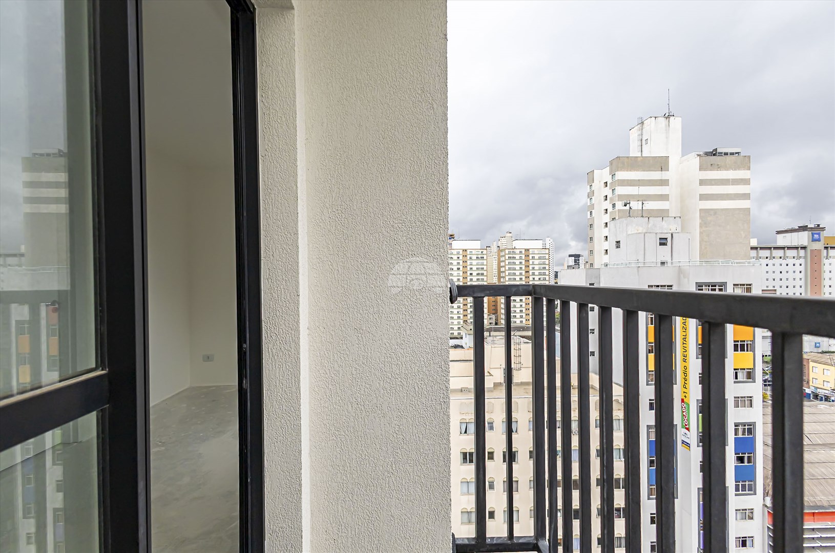 Apartamento à venda em Centro, Curitiba — TESTE 12342
