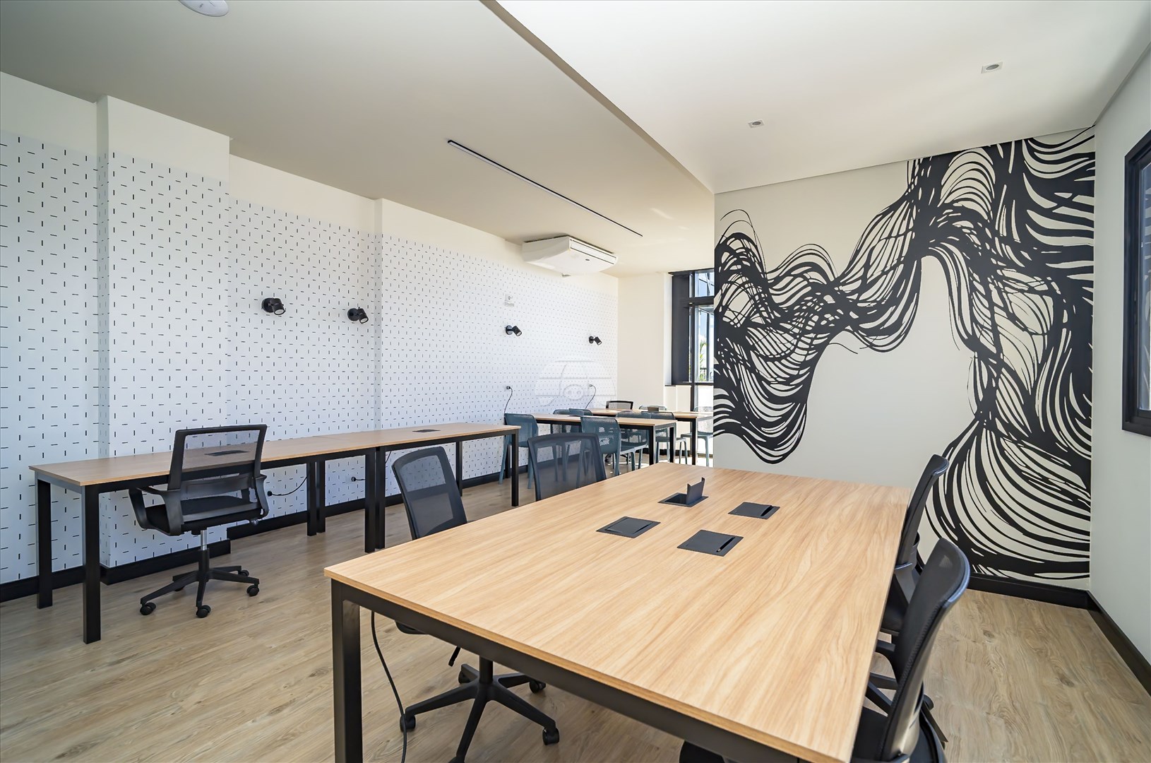 Apartamento à venda em Centro, Curitiba — TESTE 12342