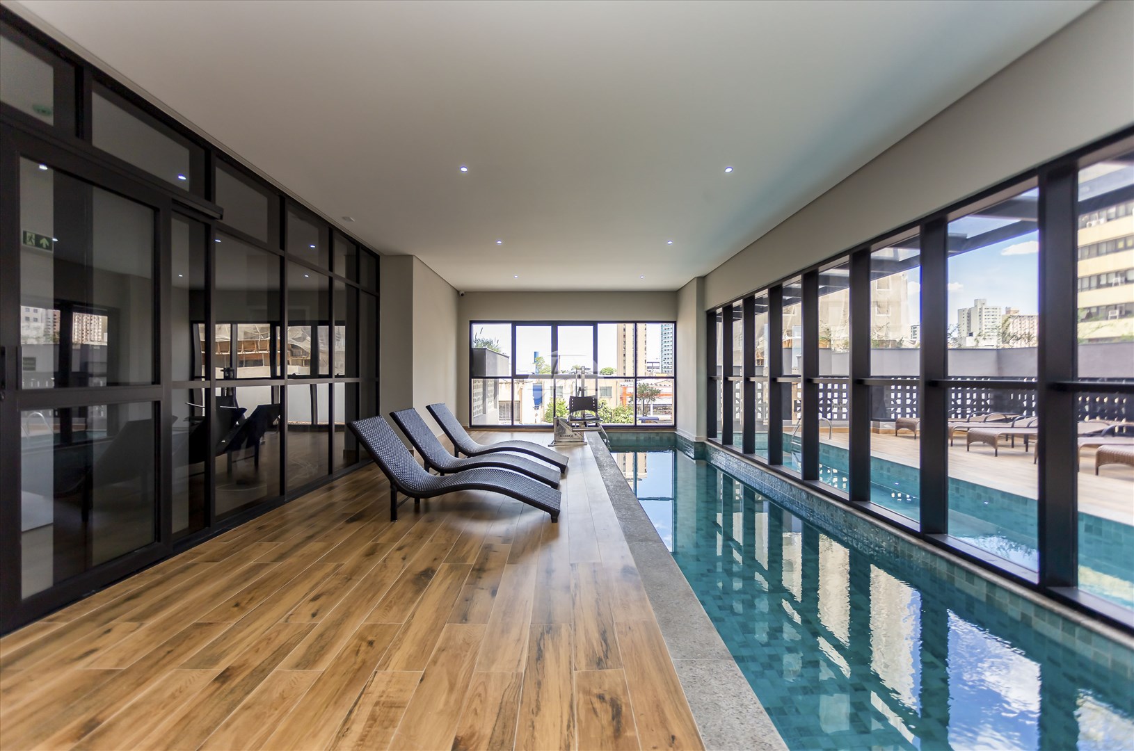 Apartamento à venda em Centro, Curitiba — TESTE 12342
