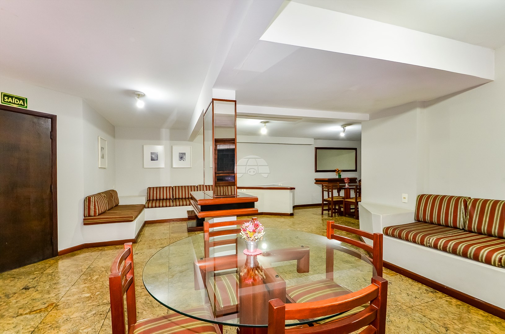 Apartamento à venda em Centro, Curitiba — Toyo Imóveis - Curitiba/PR
