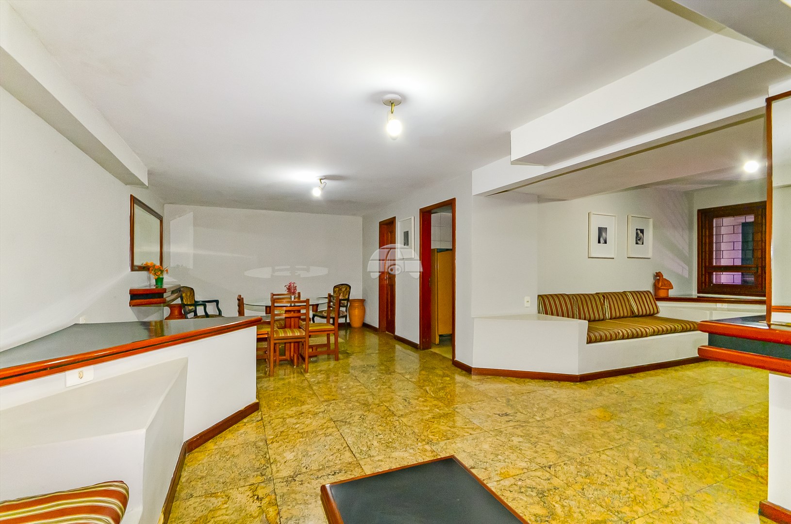 Apartamento à venda em Centro, Curitiba — Toyo Imóveis - Curitiba/PR