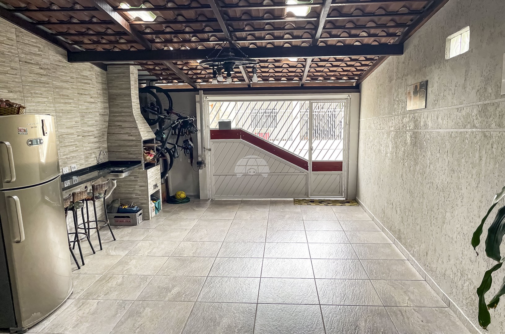 Sobrado à venda em Umbará, Curitiba — Portal Chave Fácil