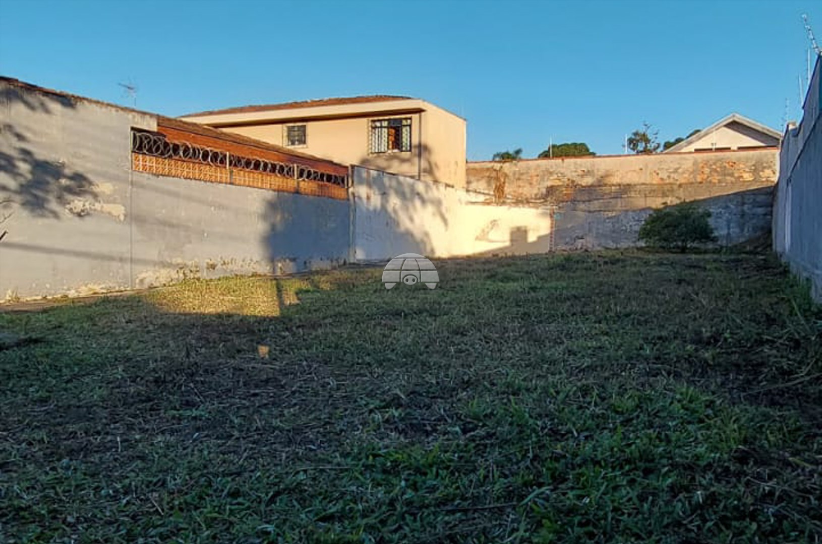 Terreno/Área à venda em Parolin, Curitiba — Portal Chave Fácil