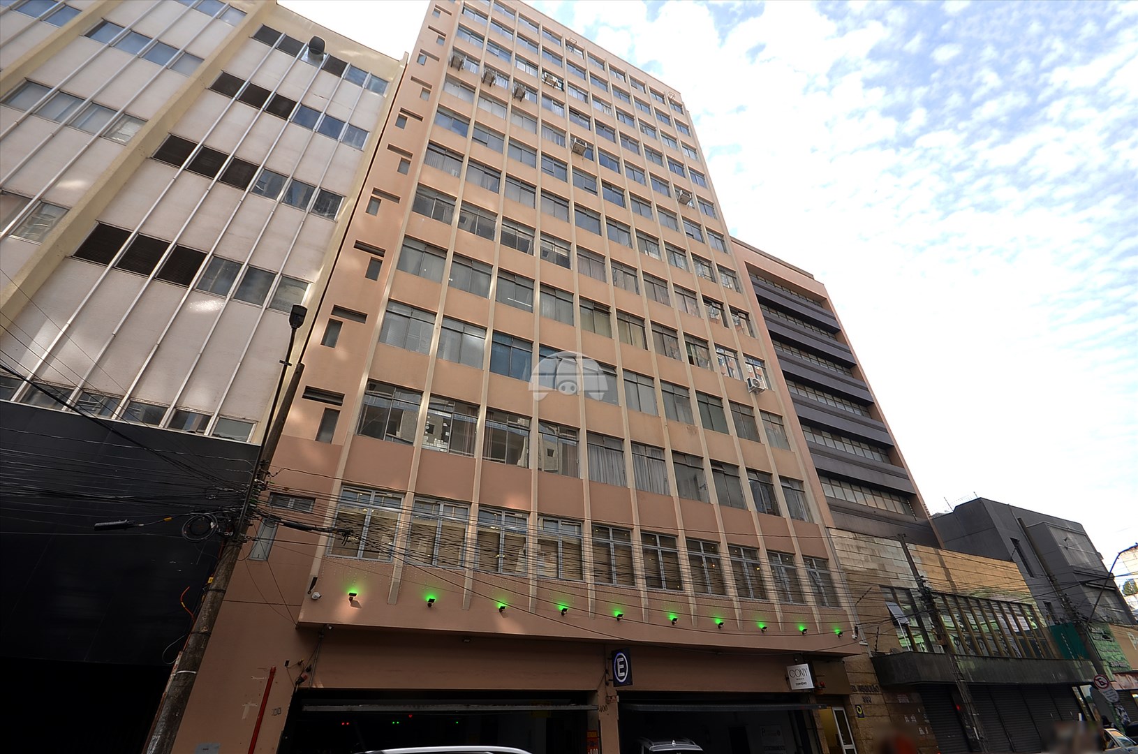 Sala/Conjunto Comercial à venda em Centro, Curitiba — Portal Chave Fácil