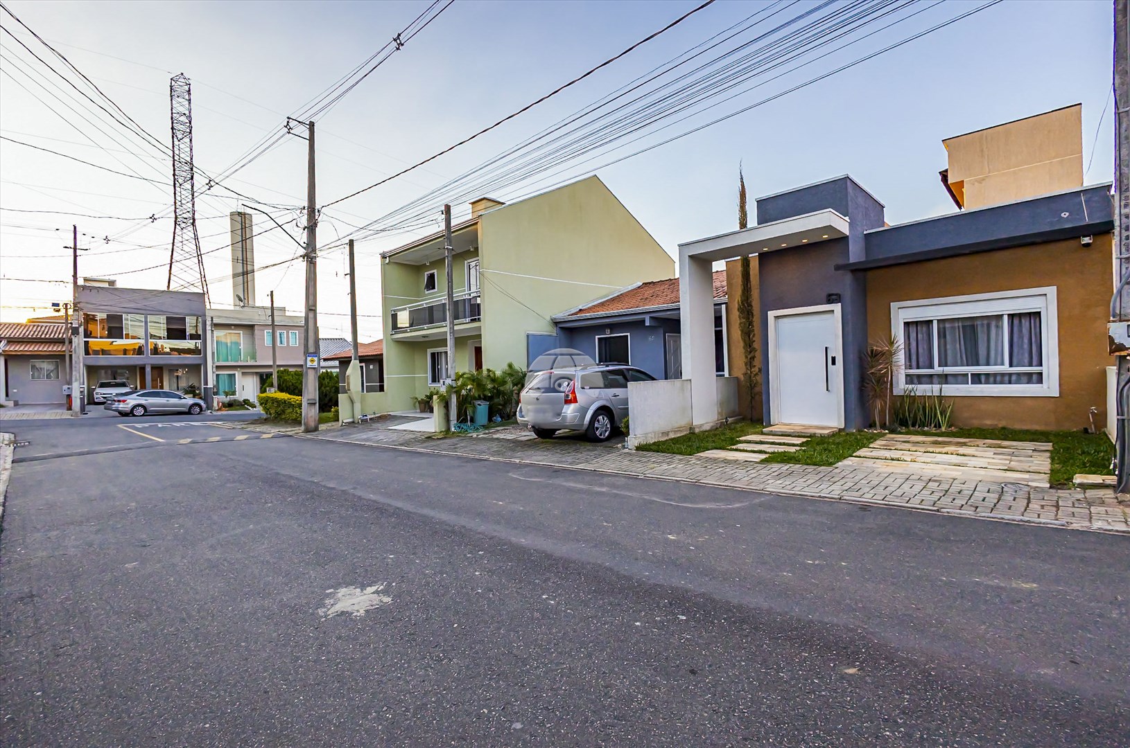 Casa à venda em Tatuquara, Curitiba — Portal Chave Fácil