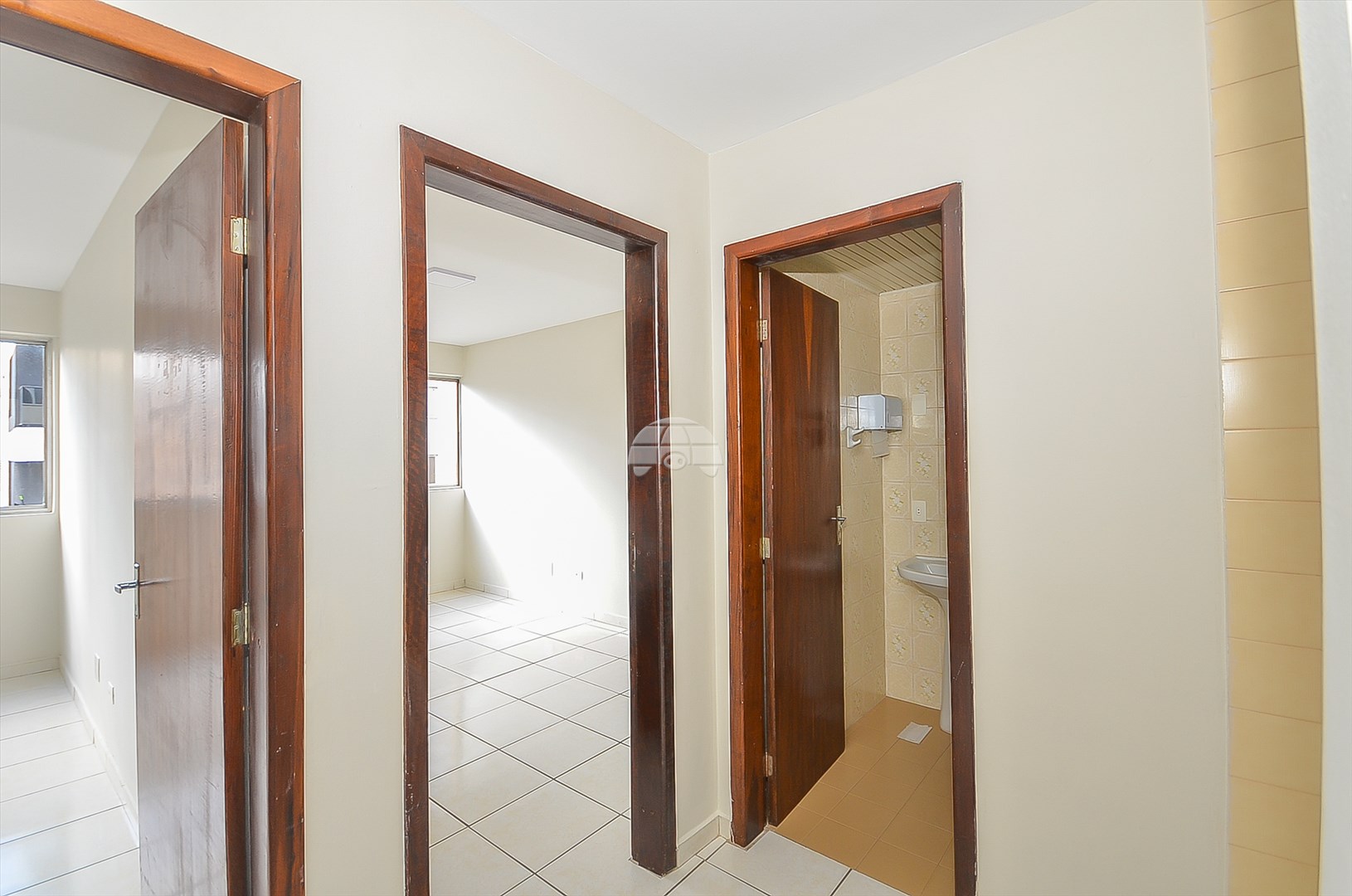 Sala/Conjunto Comercial à venda em Centro, Curitiba — Portal Chave Fácil