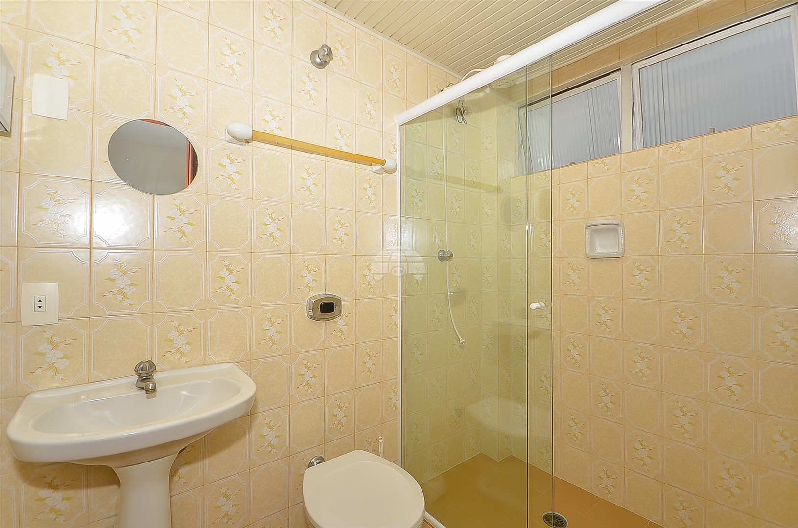 Sala/Conjunto Comercial à venda em Centro, Curitiba — Portal Chave Fácil