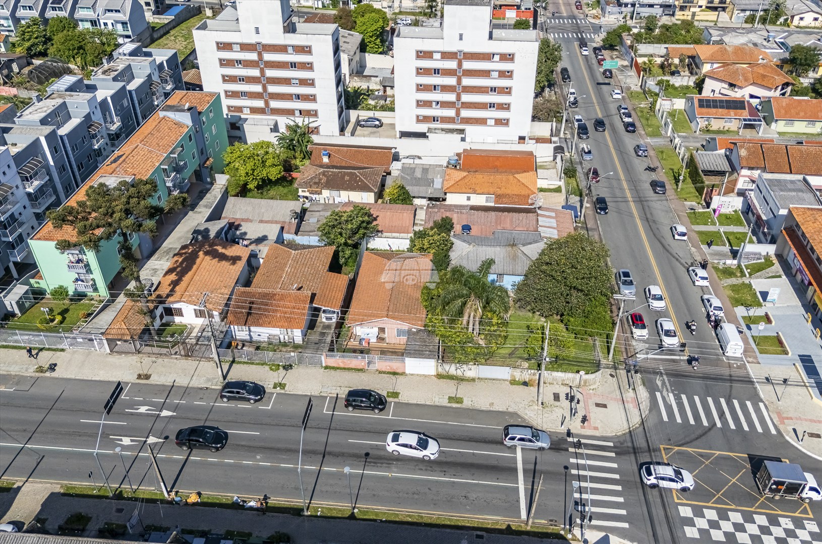 Terreno à venda em Cajuru, Curitiba — Portal Chave Fácil
