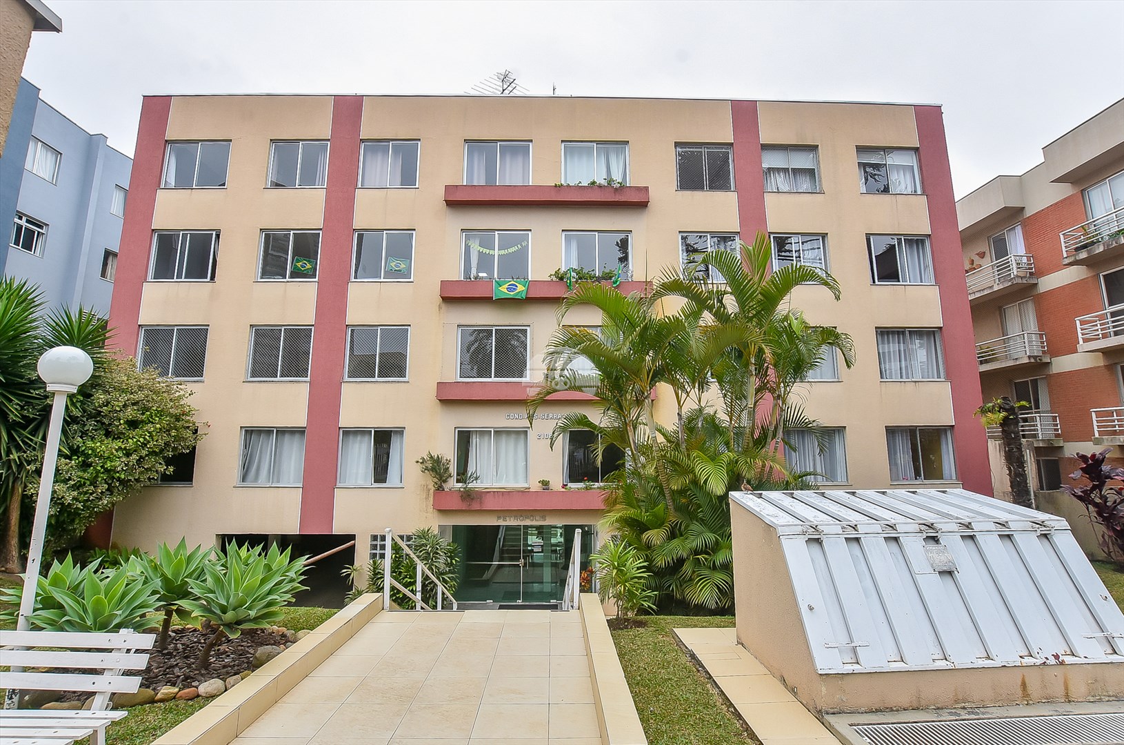 Apartamento à venda em Portão, Curitiba — Portal Chave Fácil