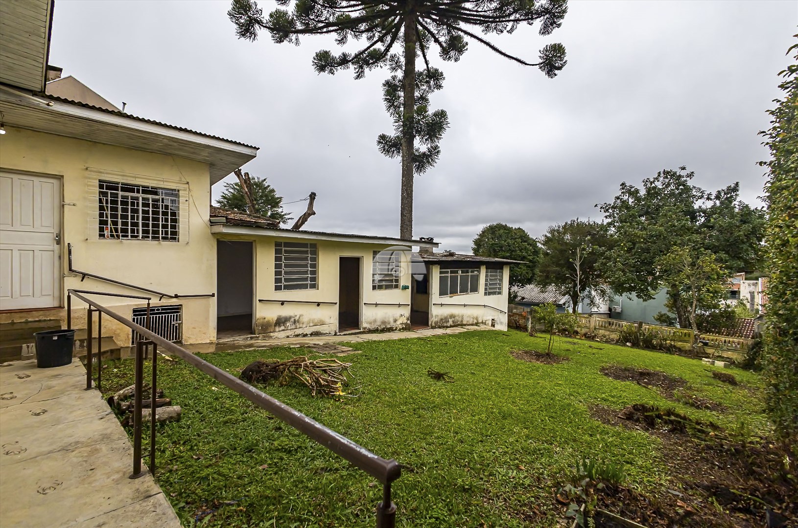 Casa à venda em Barreirinha, Curitiba — TESTE 12342