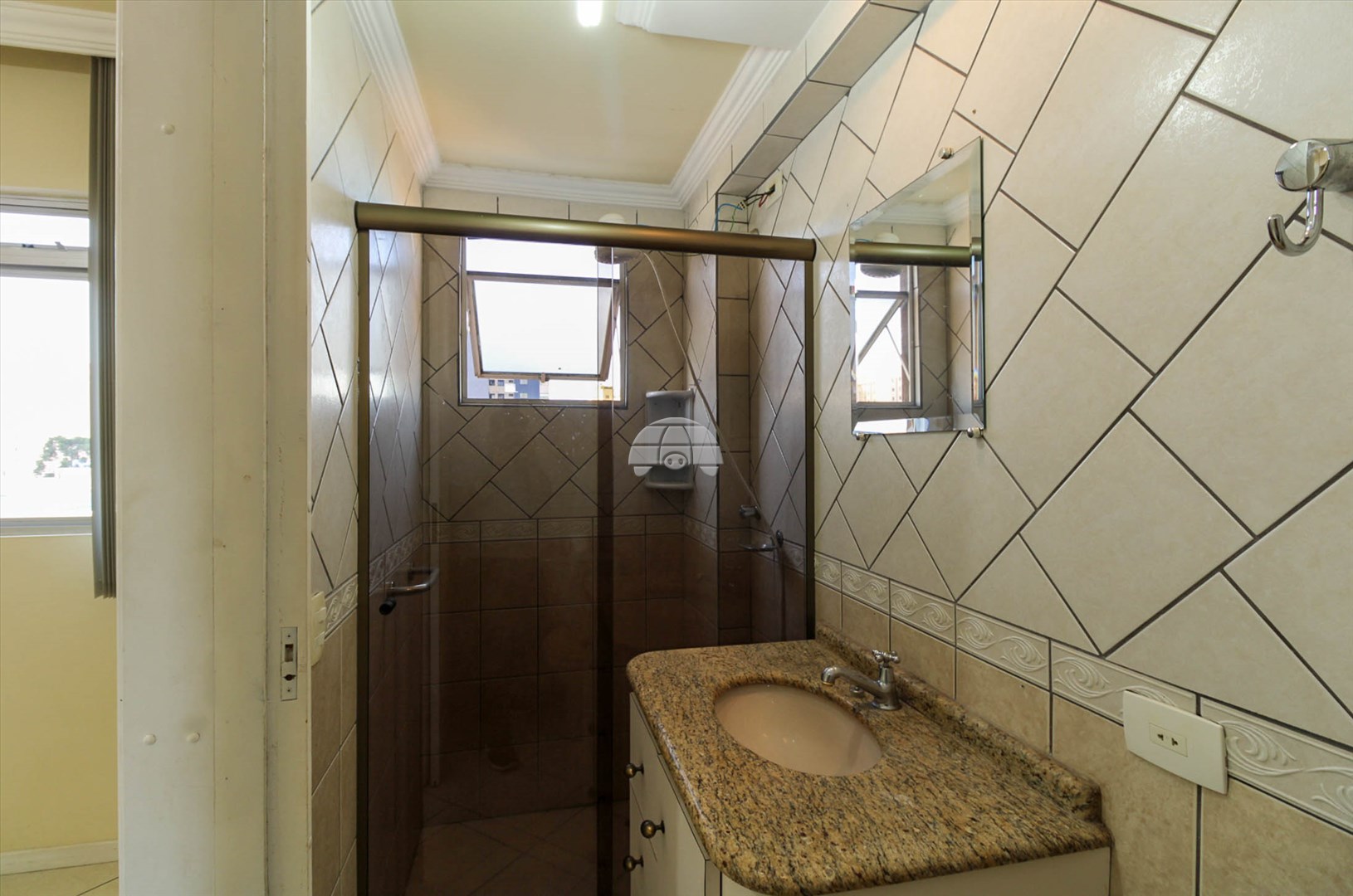Apartamento à venda em Boa Vista, Curitiba — MAFI ADMINISTRADORA DE IMOVEIS LTDA