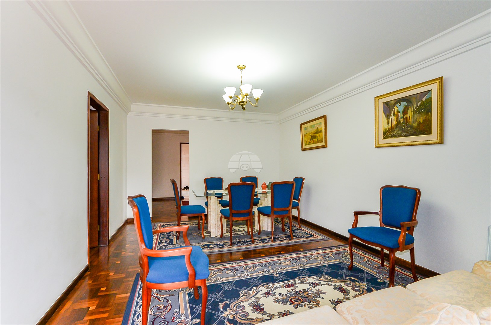 Casa à venda em Tarumã, Curitiba — Portal Chave Fácil