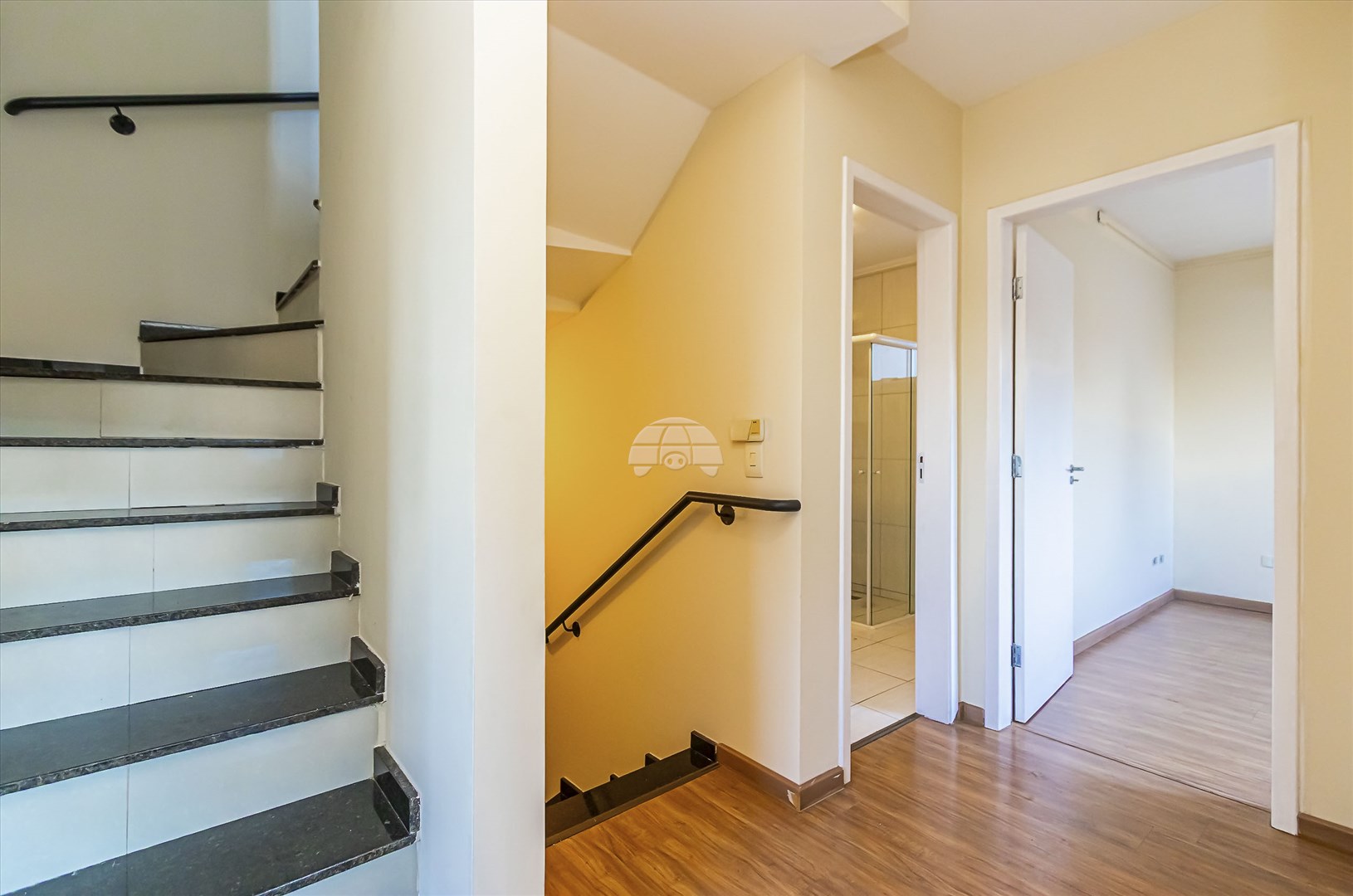 Casa à venda em Abranches, Curitiba — Kondor Imóveis: Imobiliária em Curitiba | Uma imobiliária pra você