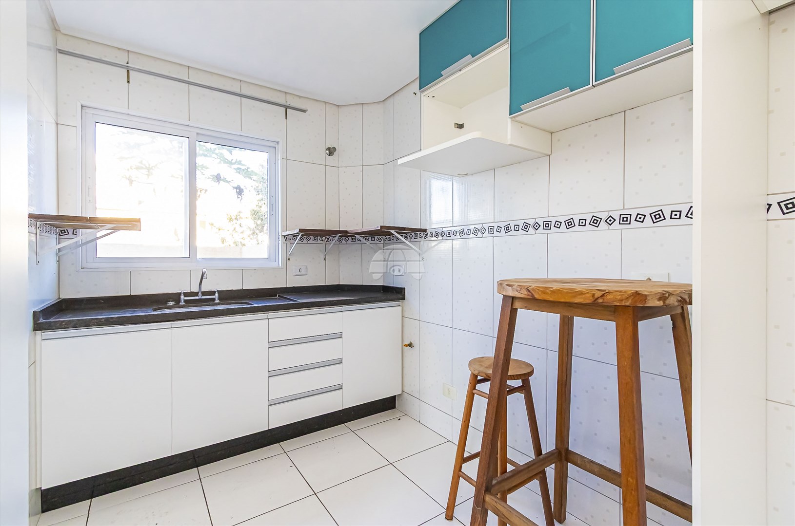 Casa à venda em Abranches, Curitiba — Kondor Imóveis: Imobiliária em Curitiba | Uma imobiliária pra você