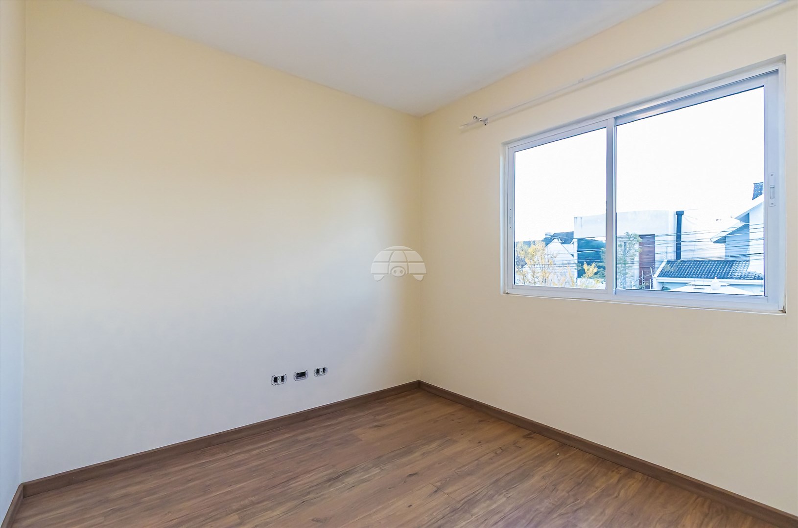 Casa à venda em Abranches, Curitiba — Kondor Imóveis: Imobiliária em Curitiba | Uma imobiliária pra você