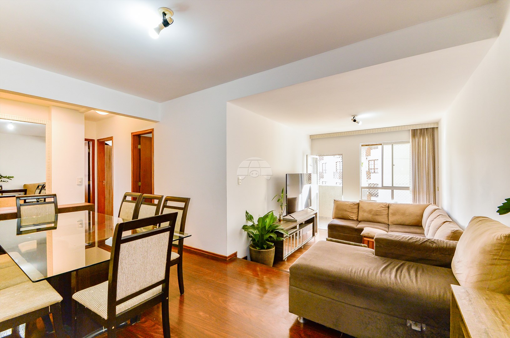 Apartamento à venda em Cristo Rei, Curitiba — Toyo Imóveis - Curitiba/PR