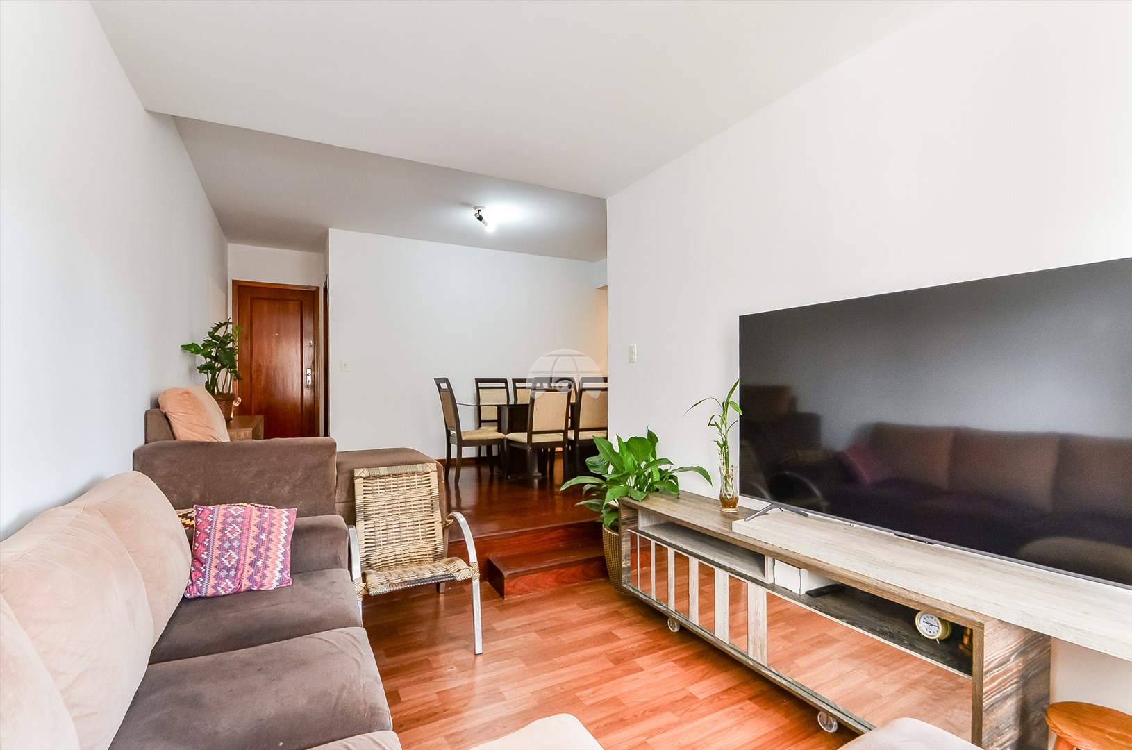 Apartamento à venda em Cristo Rei, Curitiba — Toyo Imóveis - Curitiba/PR