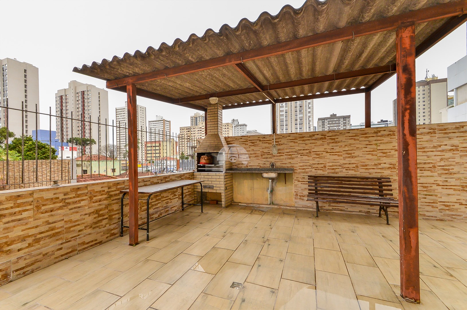Apartamento à venda em Centro, Curitiba — TESTE 12342